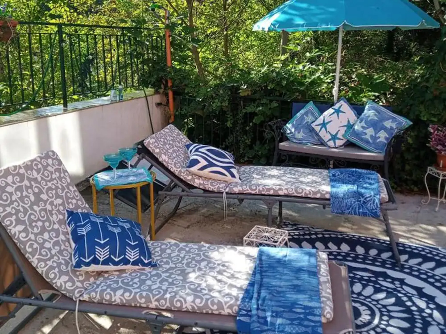 Stunning 3-bed House in Gallinaro, Aircon and Pool