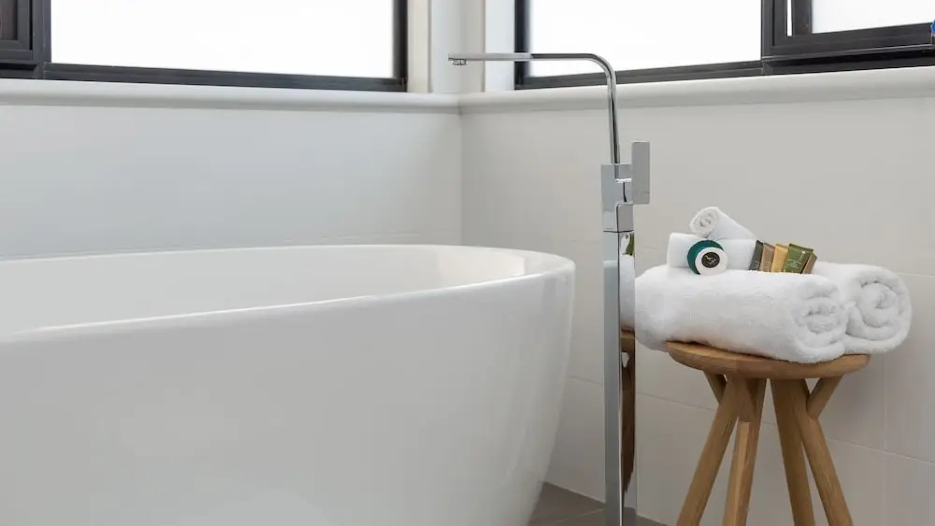 Encounter Beach House