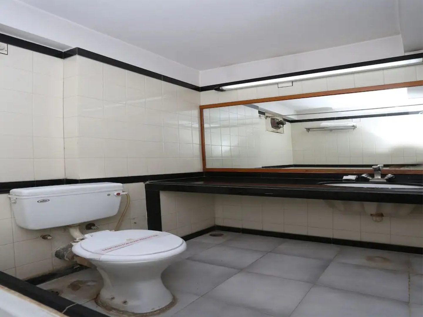 Capital O 4604 Shiva's Regency