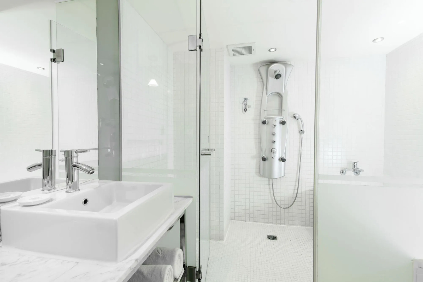 Sunrise Business Hotel – Taipei Main Station