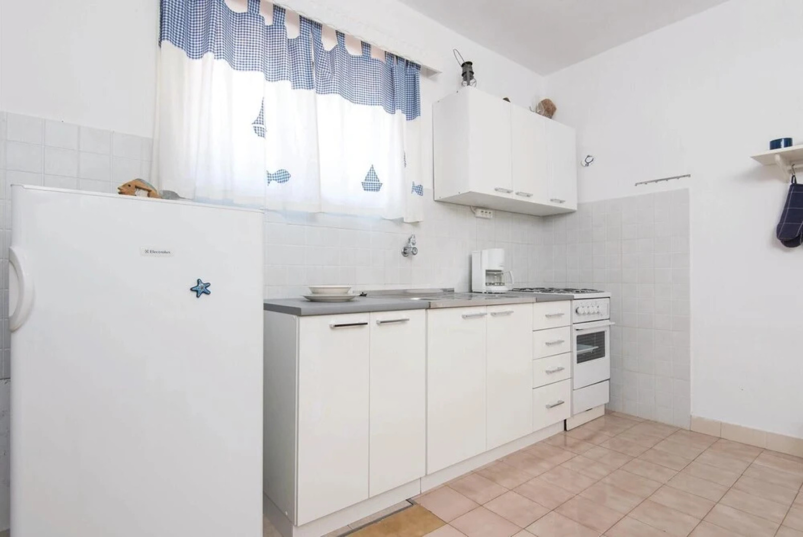 Awesome Home in Brna With 4 Bedrooms and Wifi