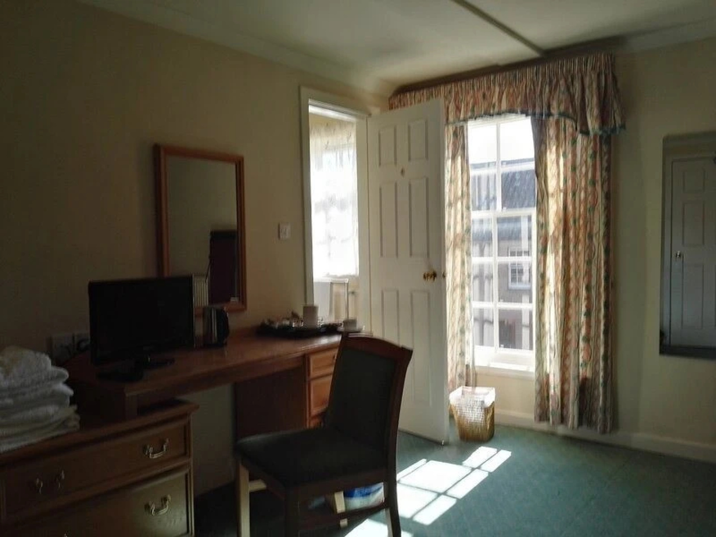 Tweeddale Arms Hotel