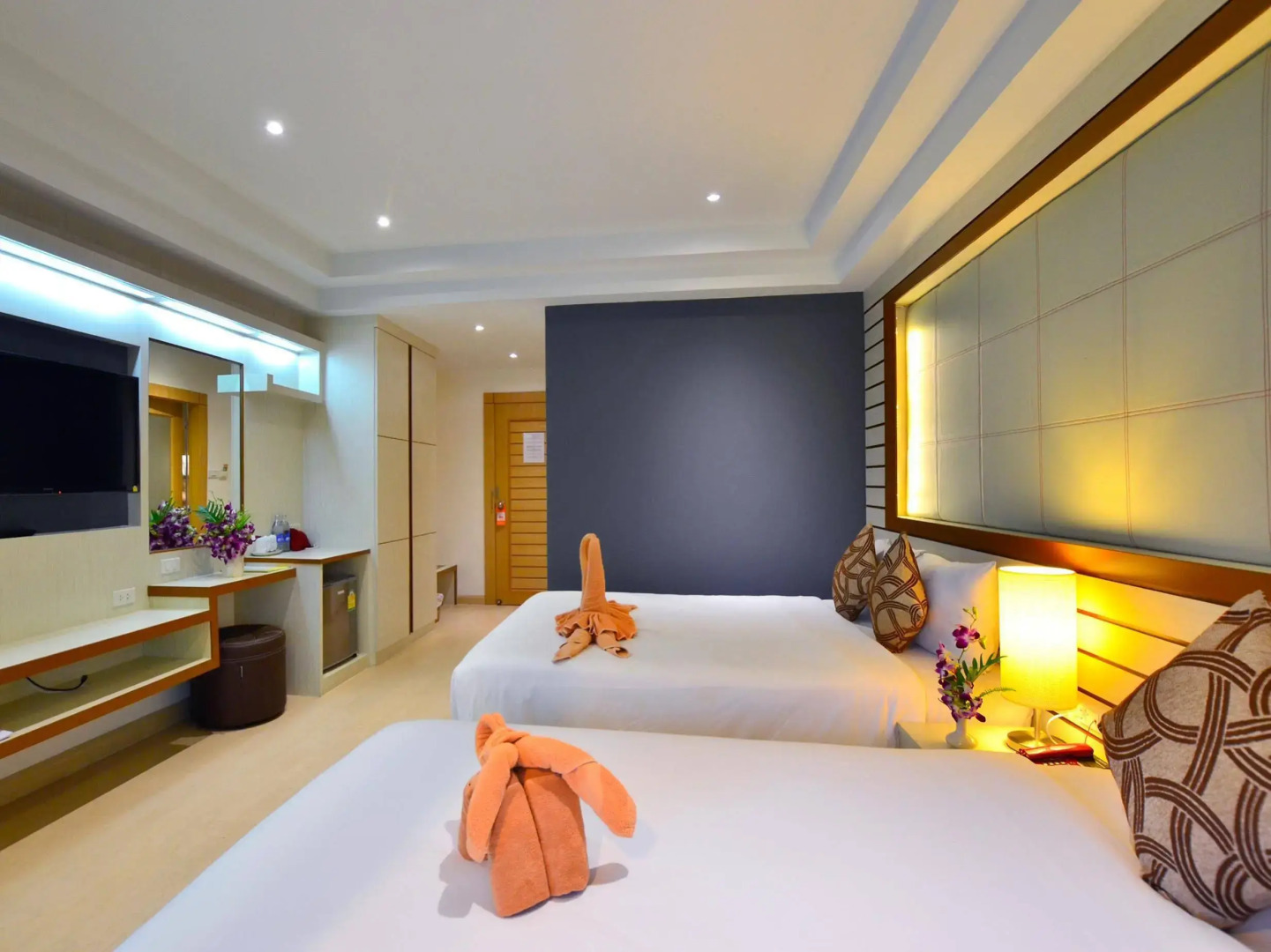 Windmill Resort Hotel