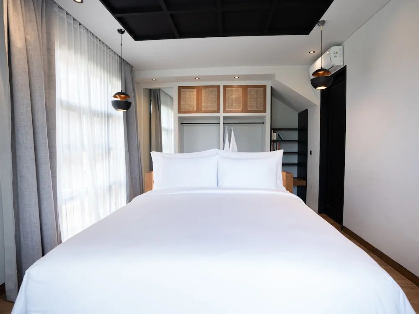 Secana Beachtown Resort & Residences