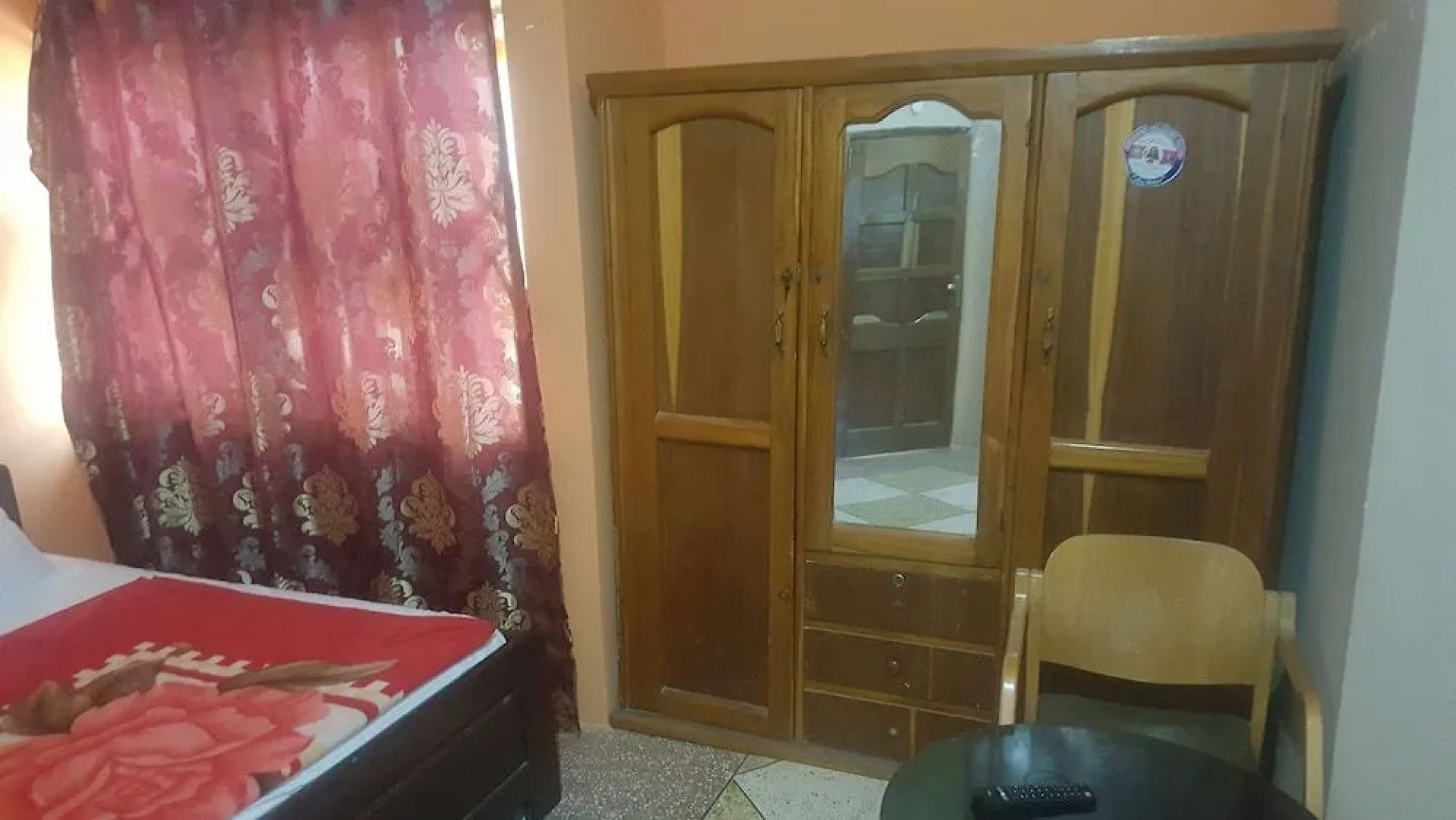 Yelsking Royal Lodge