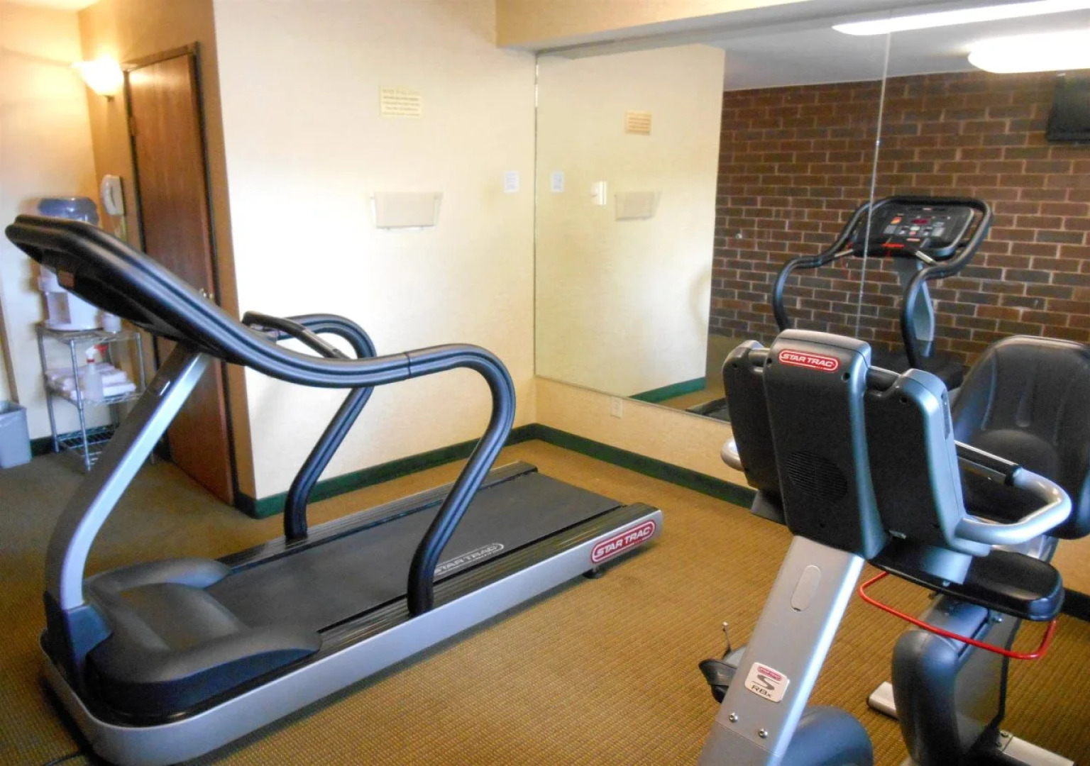 Motel 6 Eau Claire, WI