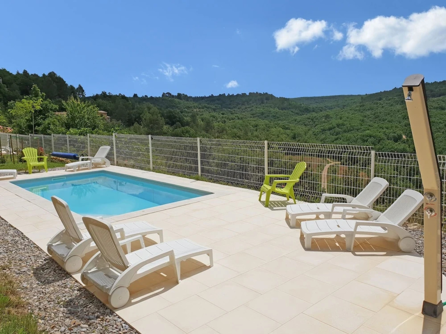 Pleasing Villa in Artignosc-sur-verdon With Swimming Pool
