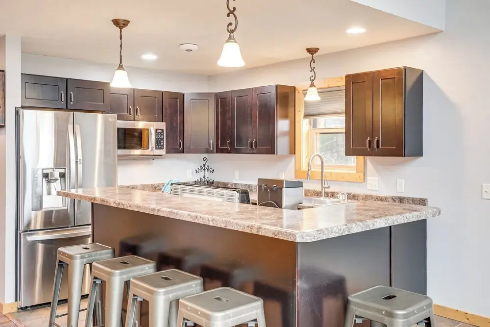 Boat Dock & Furnished Deck: Northwoods Lake House