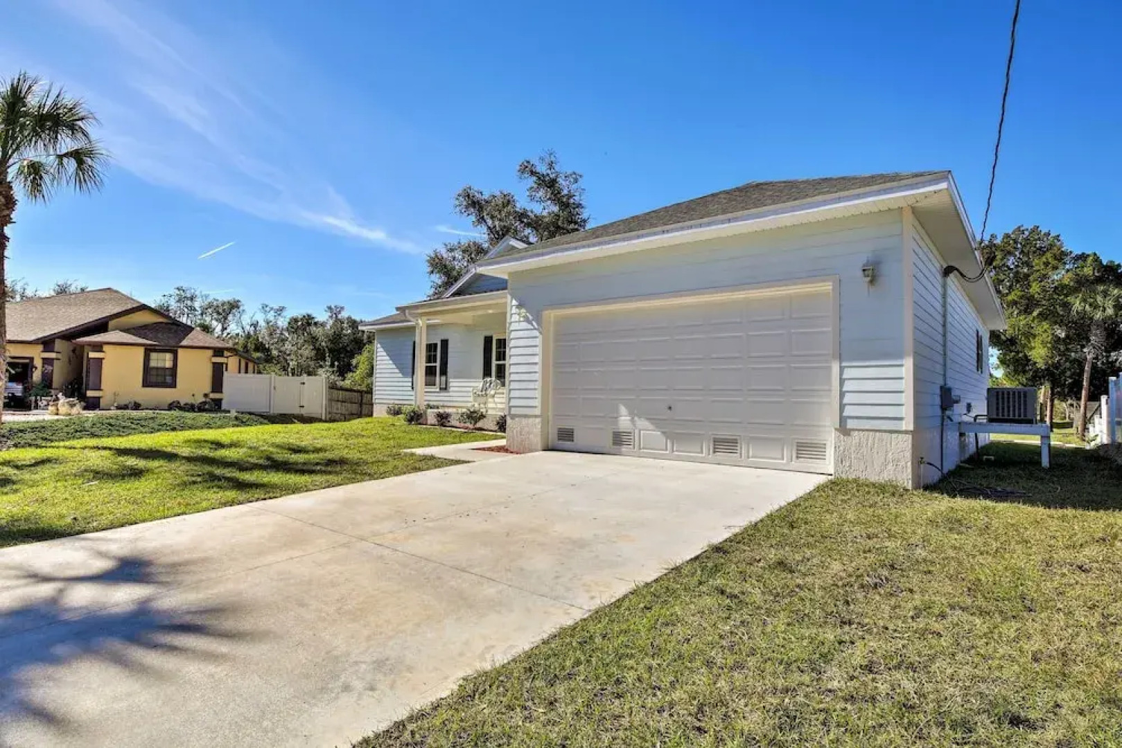 Canal-front Home w/ Boat Dock in Crystal River