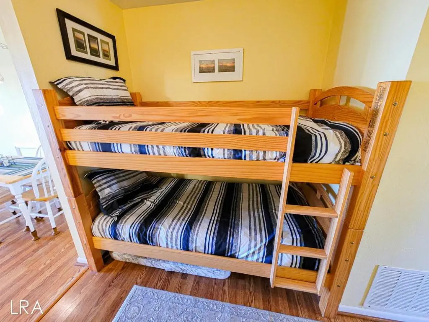 Surf Condos 414 - Dolphins Drift