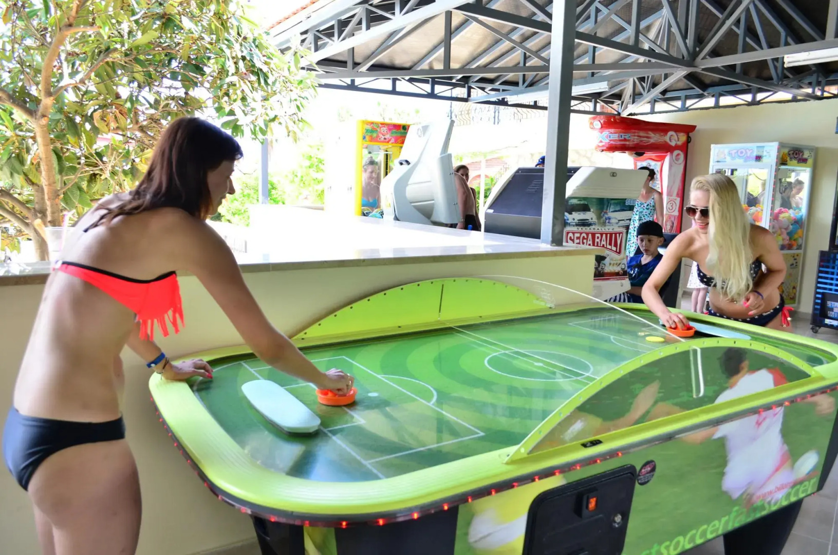 Riverside Premium Hotel