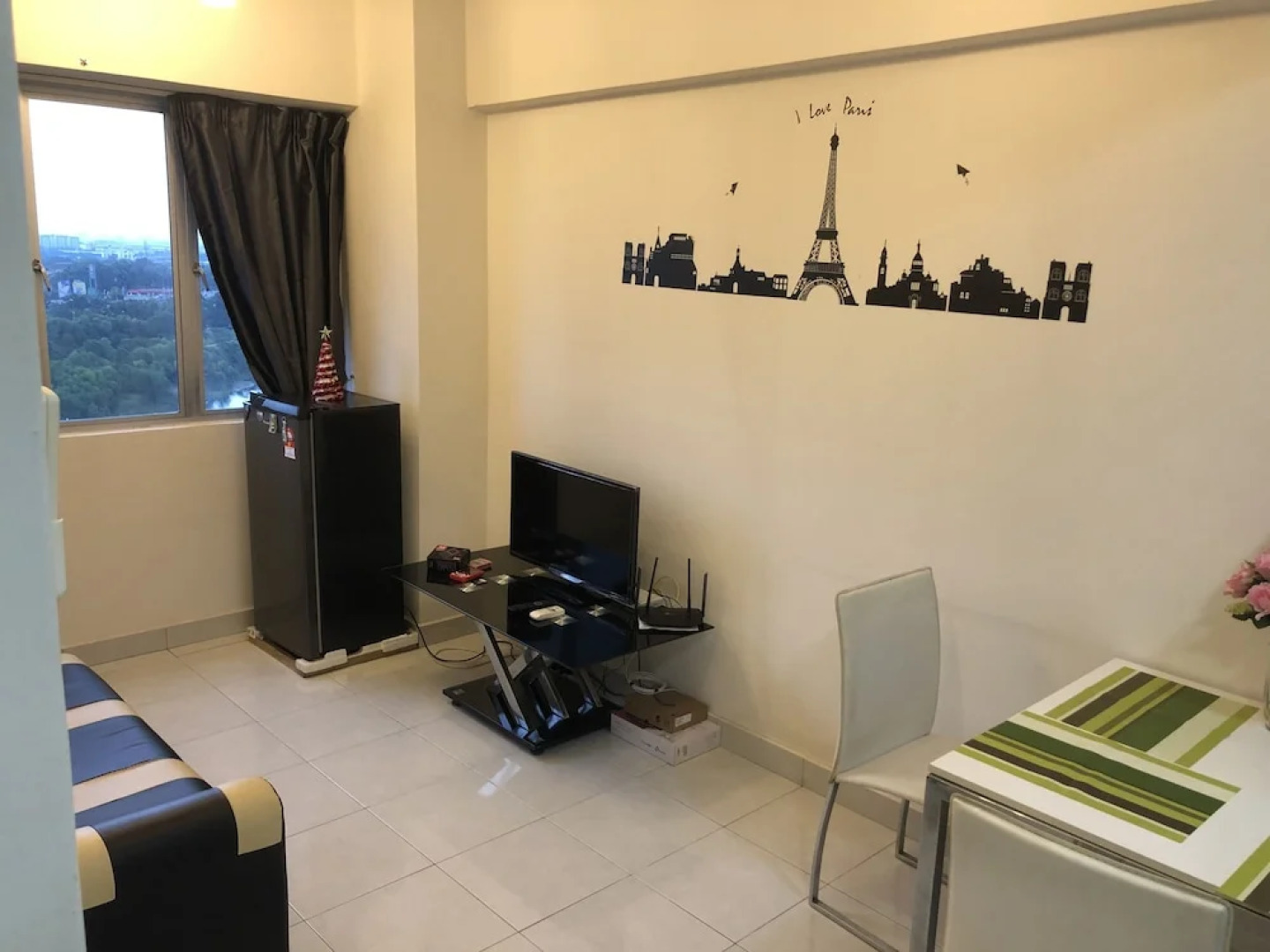 Cozy Homestay at Main Place