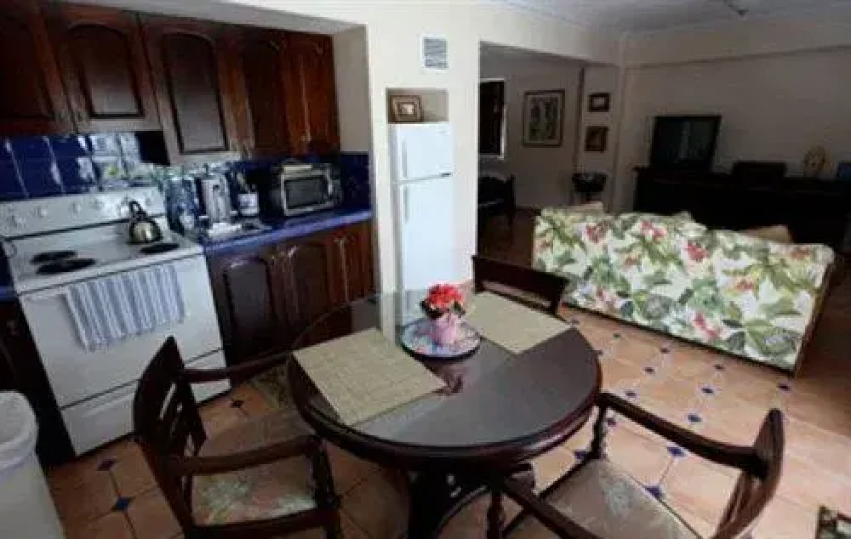 Tarpon Flats Inn & Marina - Key Largo