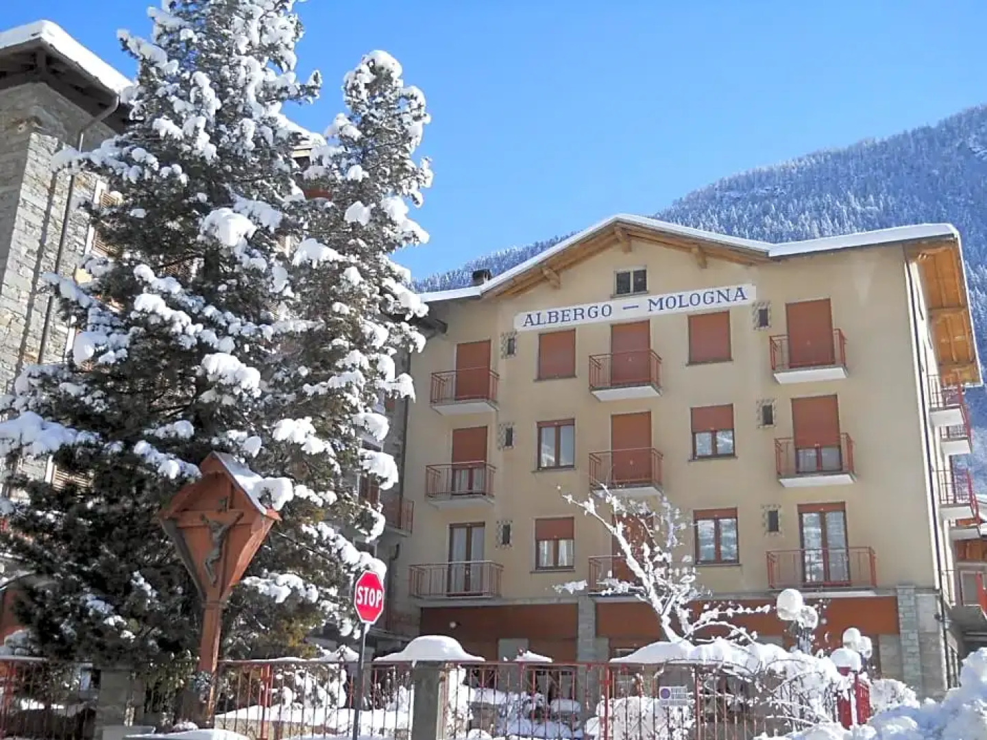 Albergo Mologna
