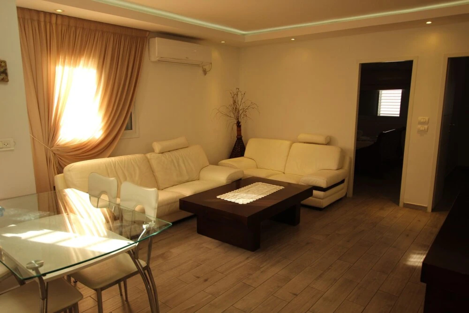 The Seasons Beach Apartment 2