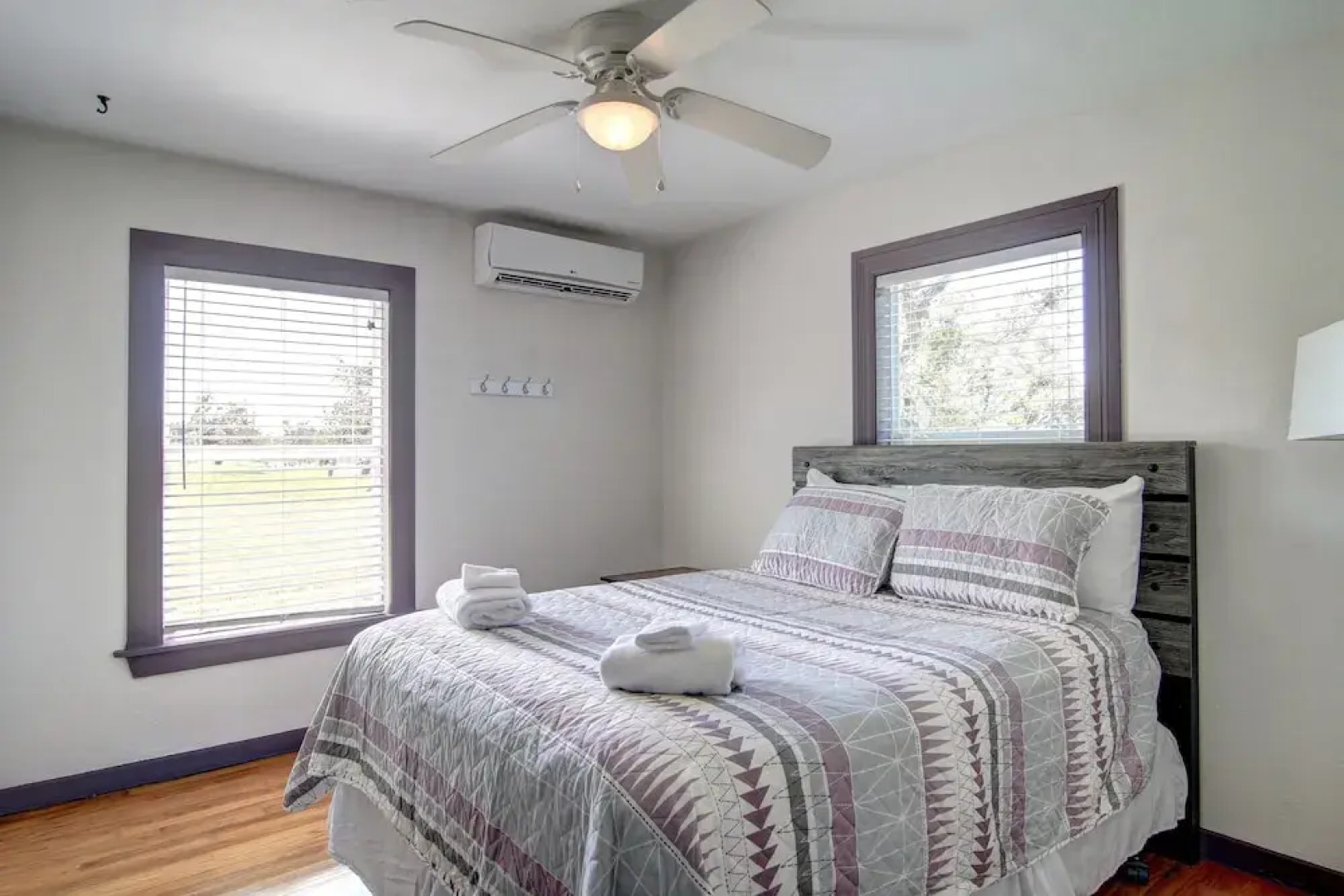 Pier Heaven 6031abc 9 Bedroom Home by RedAwning