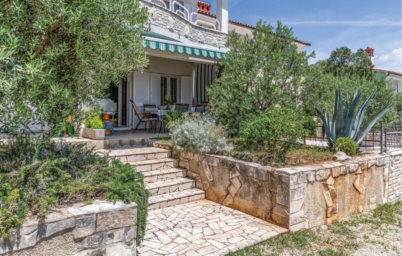 Stunning Apartment in Pavicini With Wifi and 1 Bedrooms