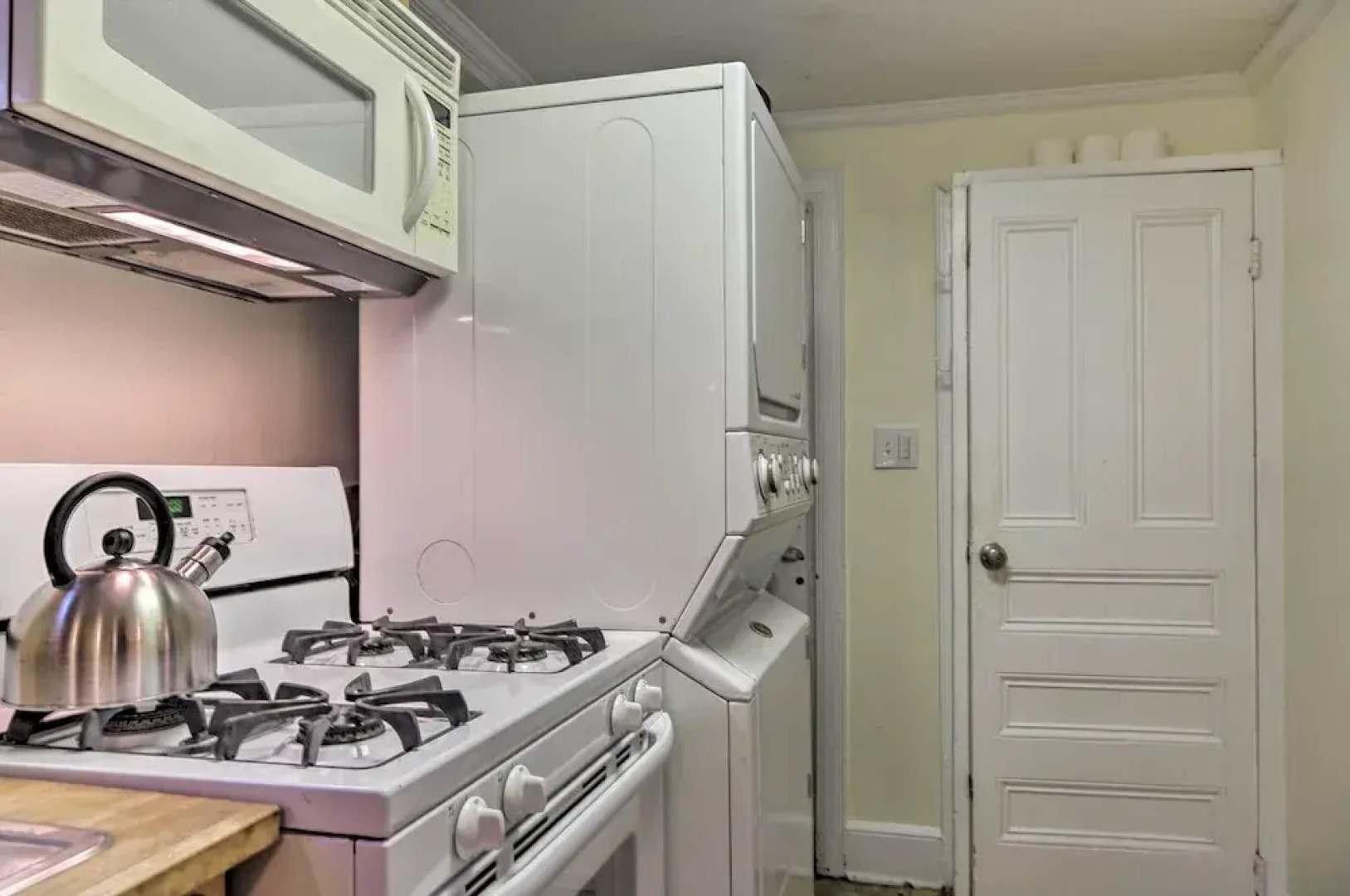 Historic Ocean Grove Home - Walk to Beach!