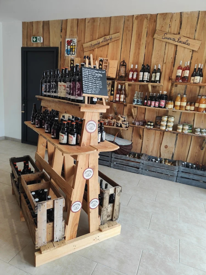 Les Cabanes Perchées du Mas del Bosc