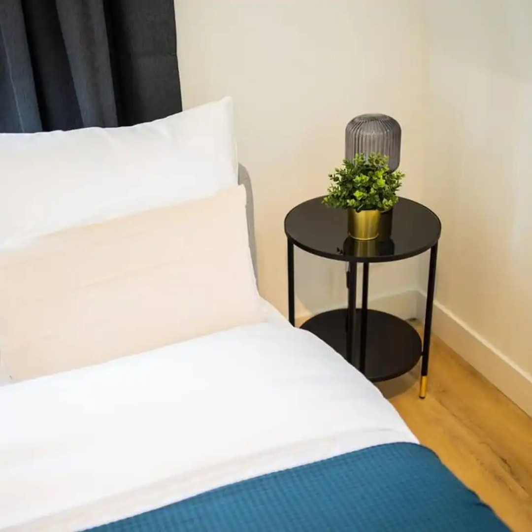 Serviced 1BR Apartments in Utrecht