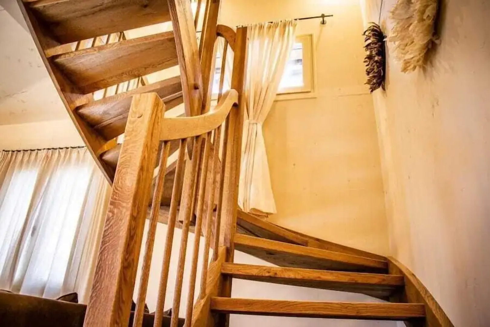 Golden Hill Country Chalets & Suites