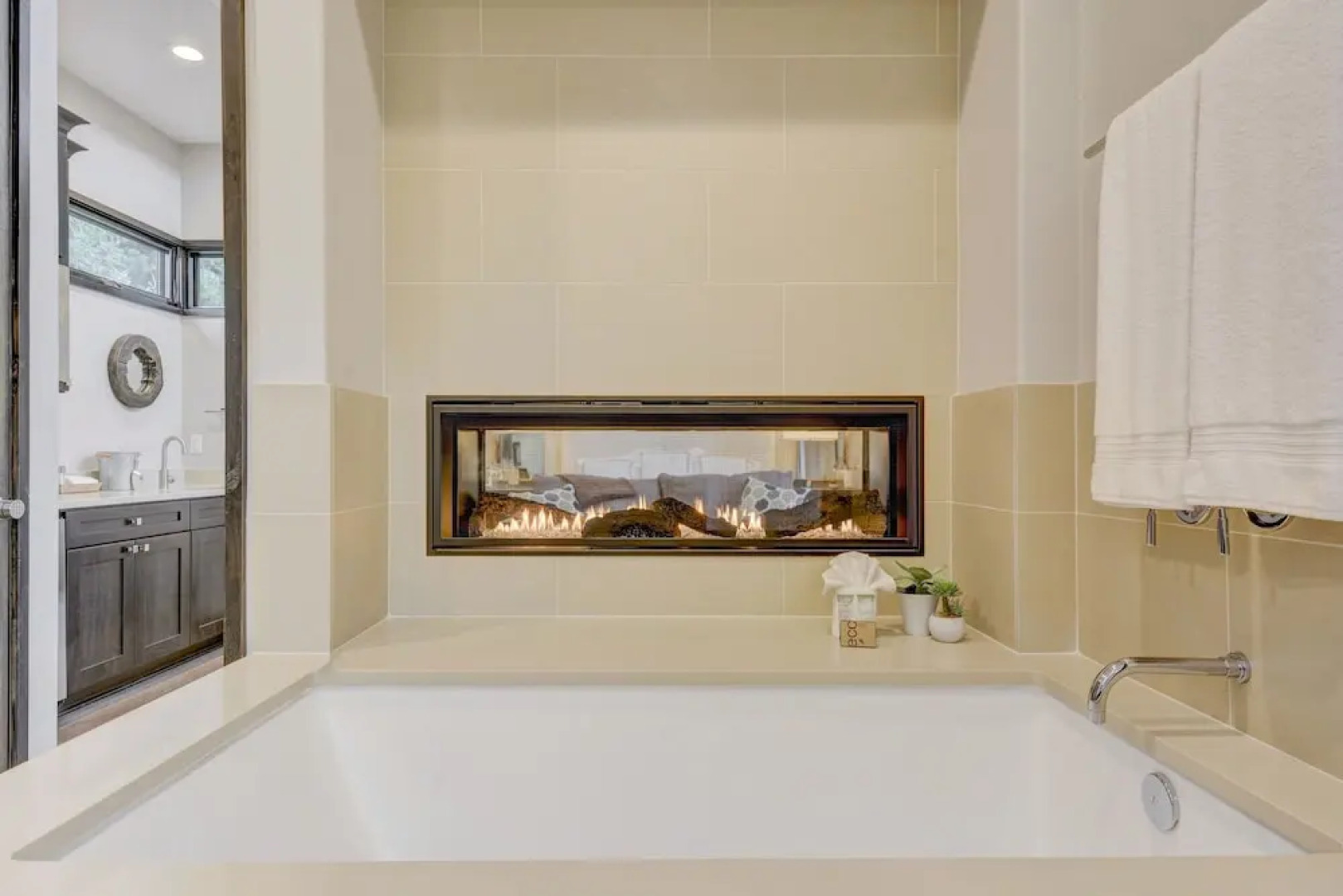 2113 Barbaro Way Cabin Unit 14