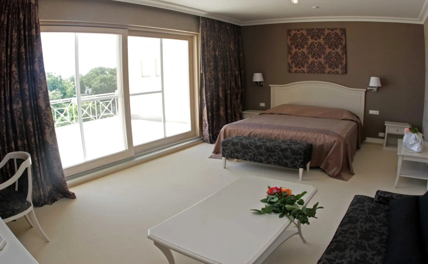 Бест Истерн Палас Дель Мар