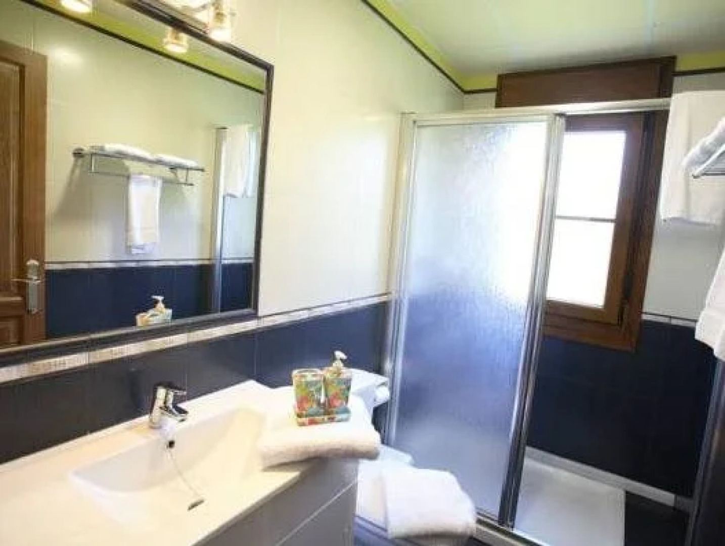 Apartamentos Rurales La Viña