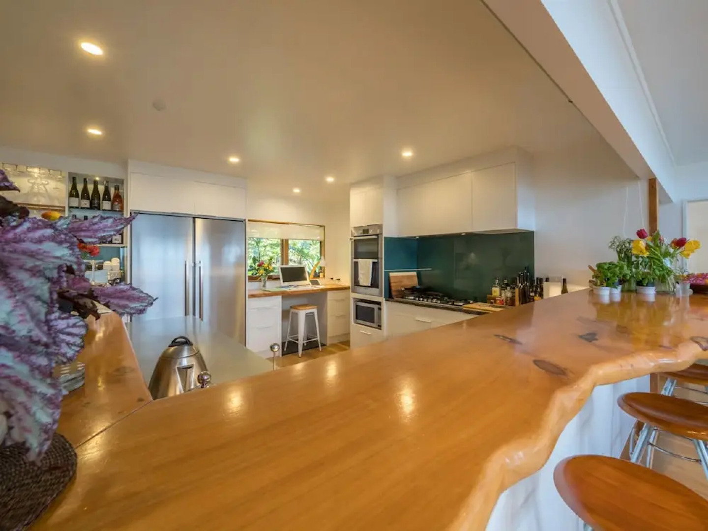 Te Koha Lodge - Adults Only