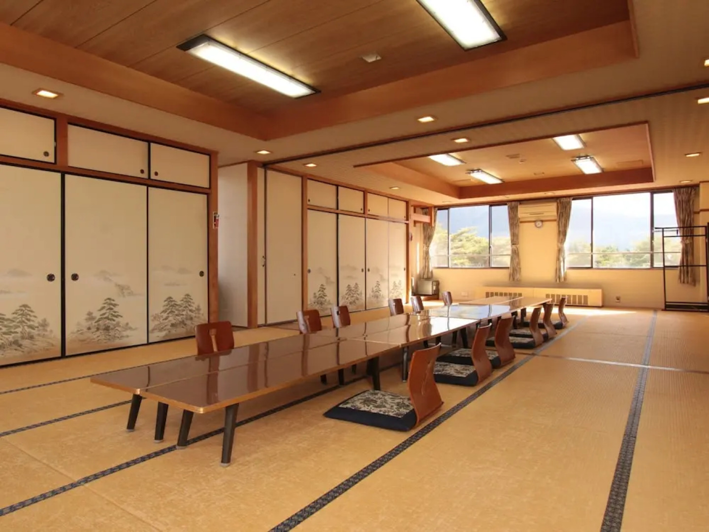 Kokumin Shukusha Enasansou