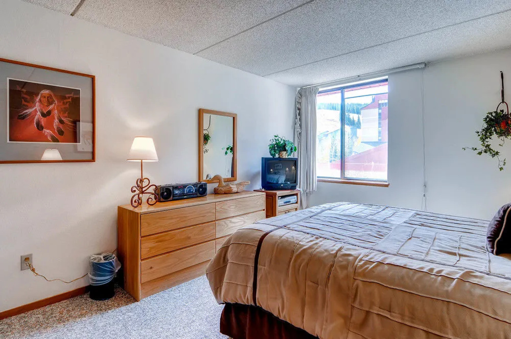 Mountain Plaza at Center Village by Copper Mountain Lodging