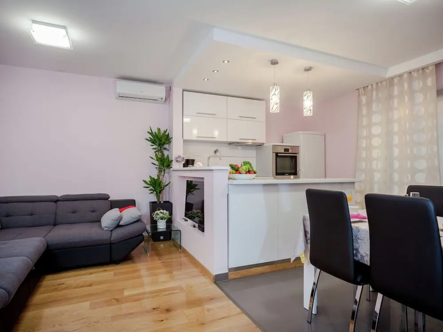 Modern Apartment in Dalmatia Near the Sea