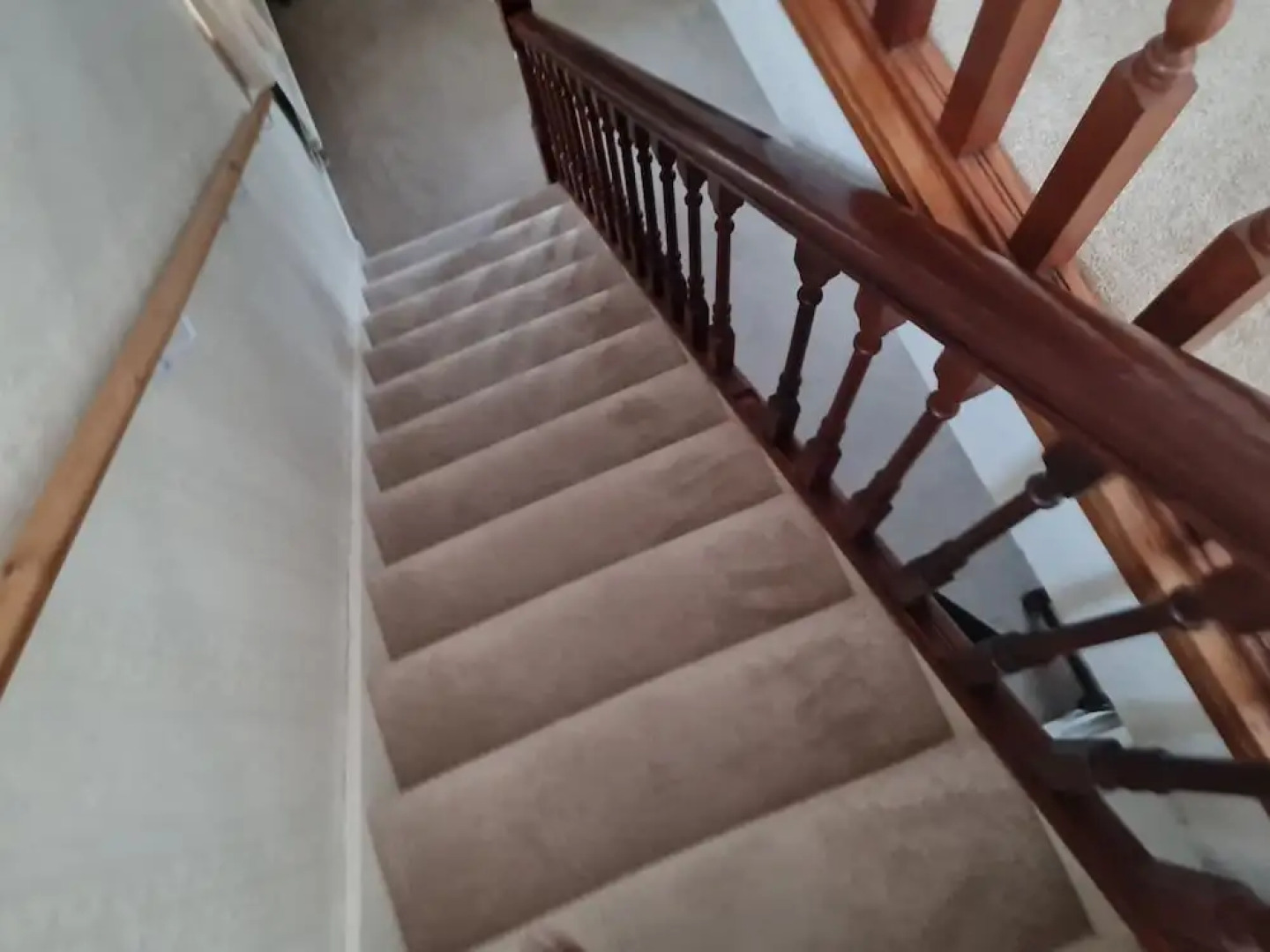 Immaculate 3-bed House With Free Parking in Bolton