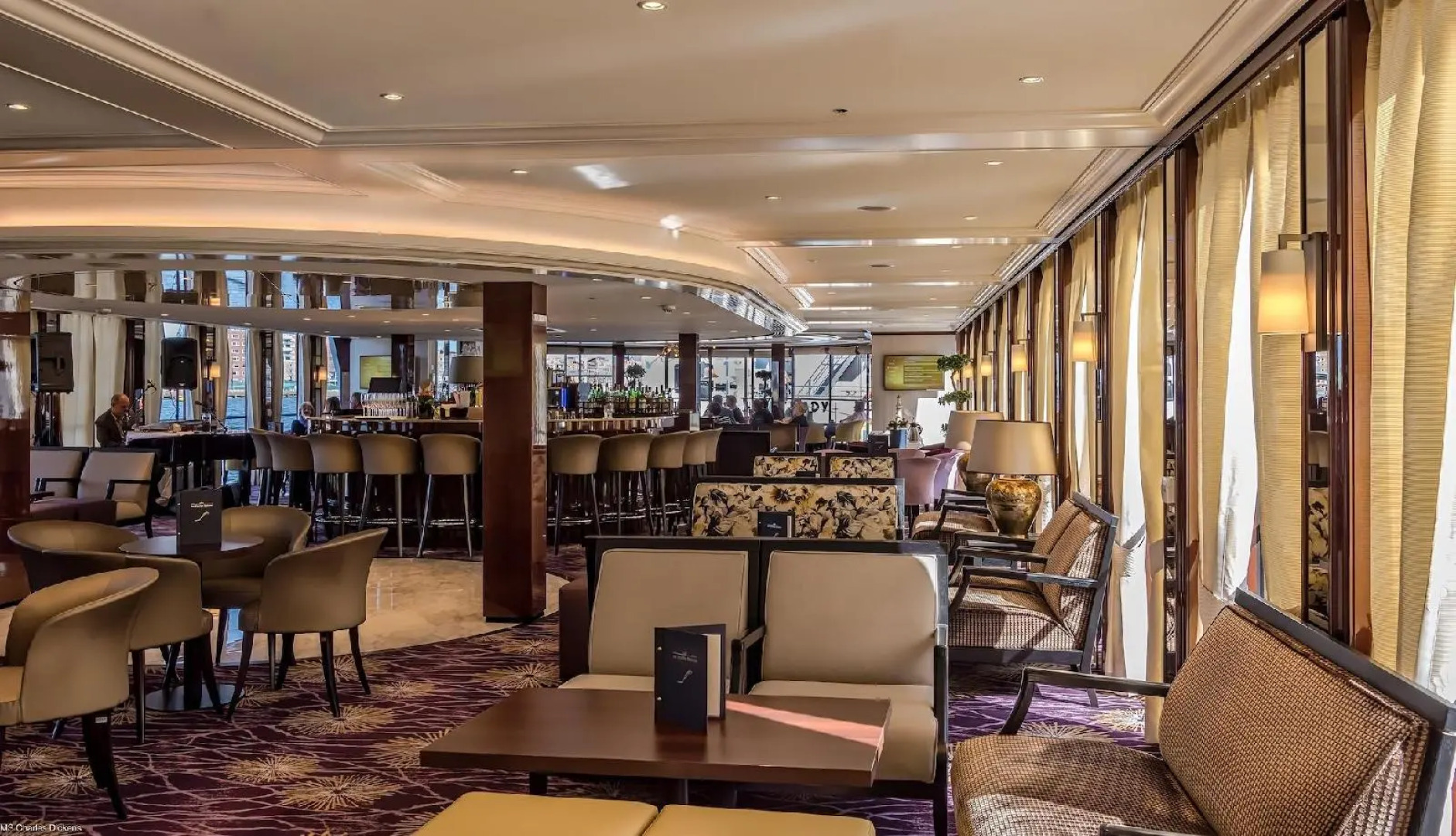 Select MS Charles Dickens - Neuss