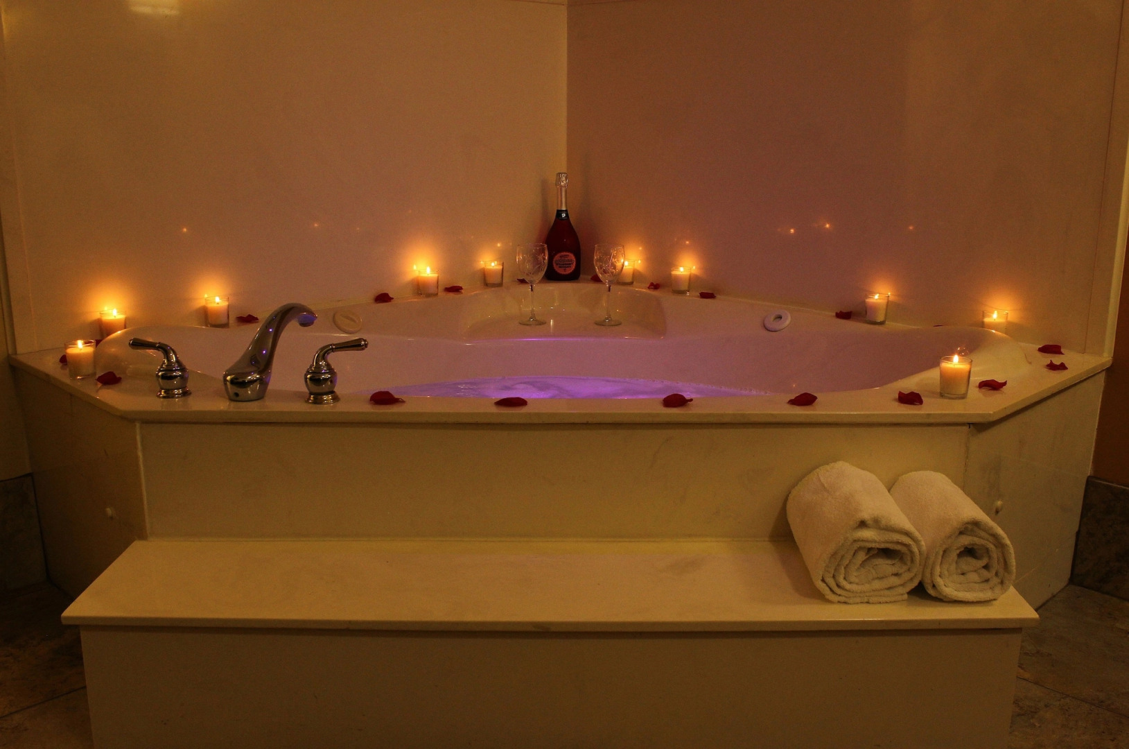 Texas Inn and Suites McAllen at La Plaza Mall and Airport