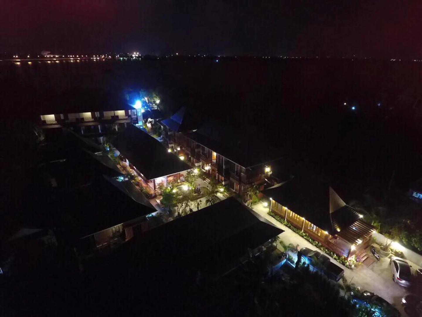 Khum Sai Ngam Hotel & Resort