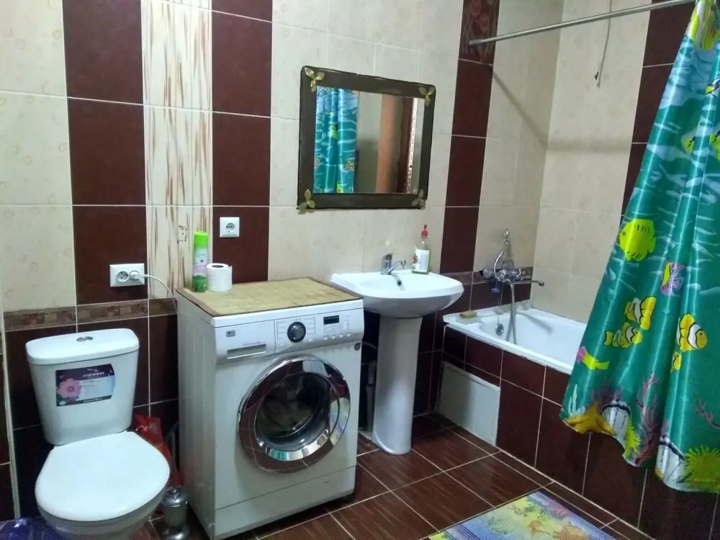 World Travelers Hostel