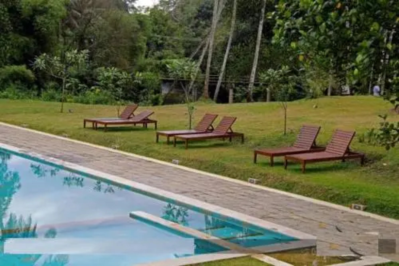 Rivonve Leisure Resort