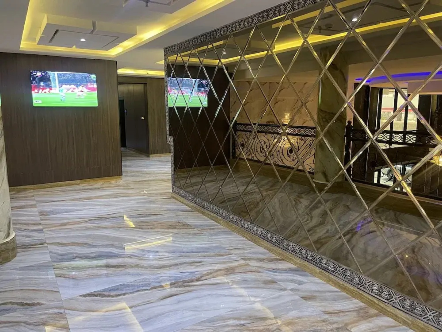 McDons Skye Hotel and Suites