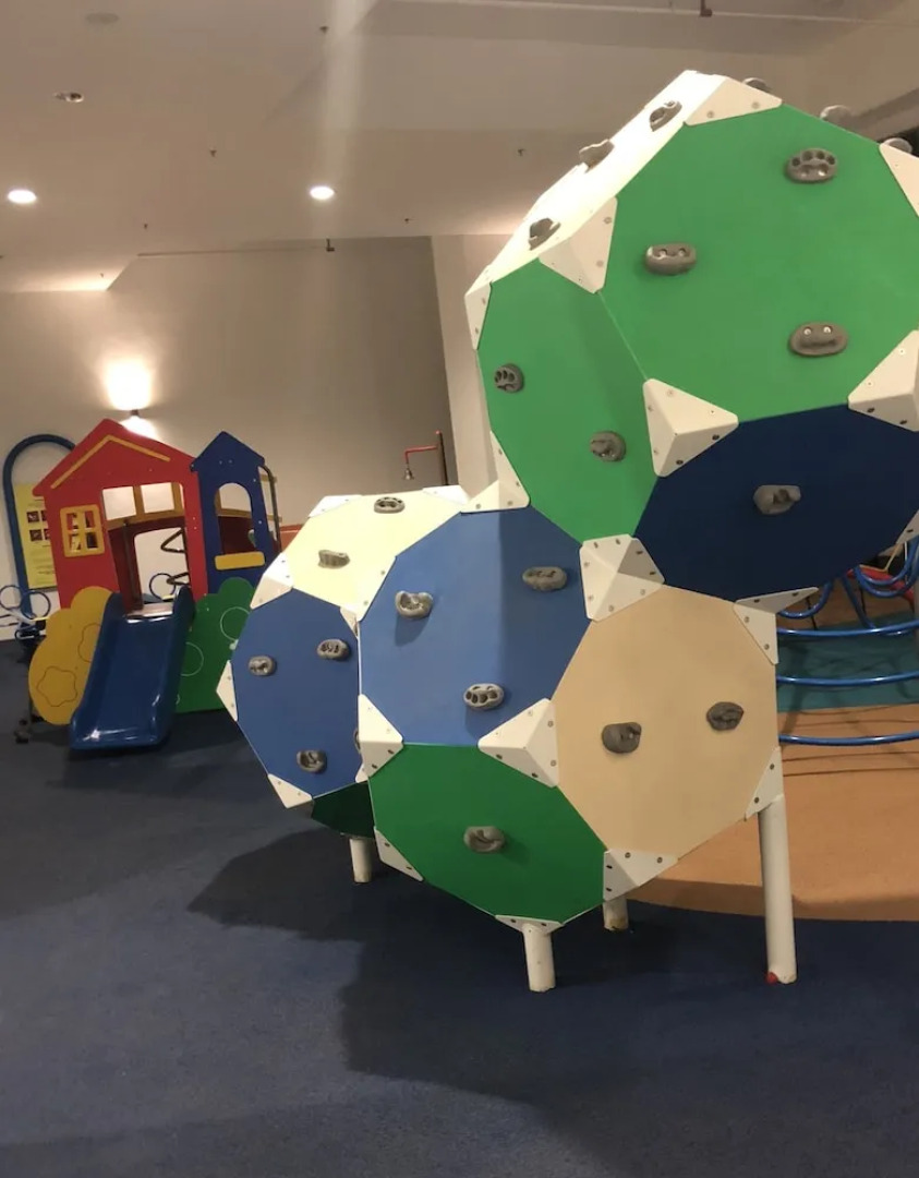 Elegant Cube Soho One South