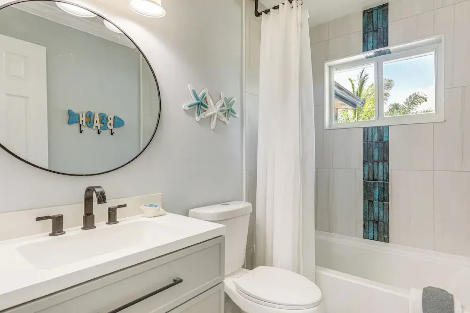 Swim, Game & Bbq: Family Retreat in Stuart