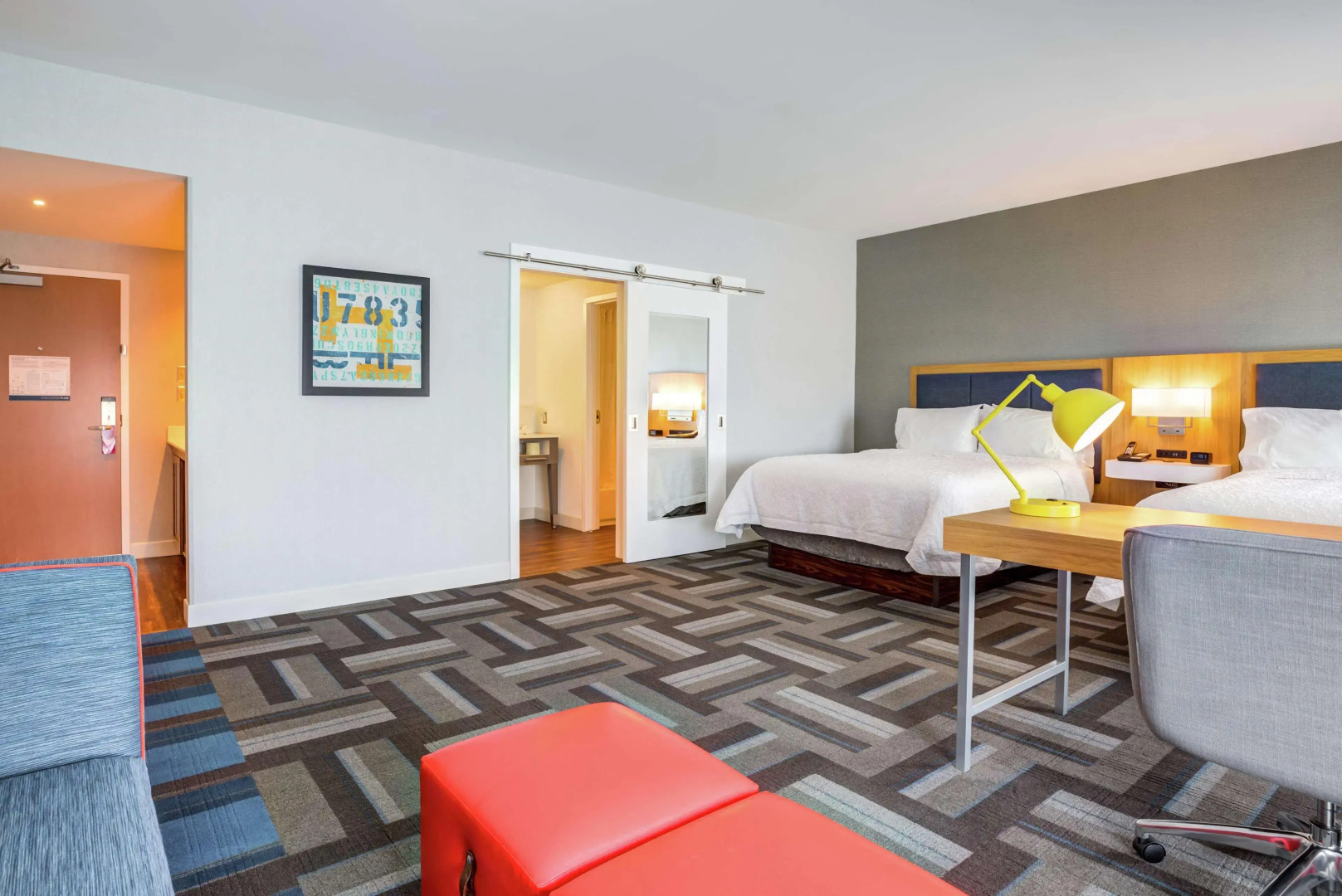 Hampton Inn & Suites Boston/Waltham