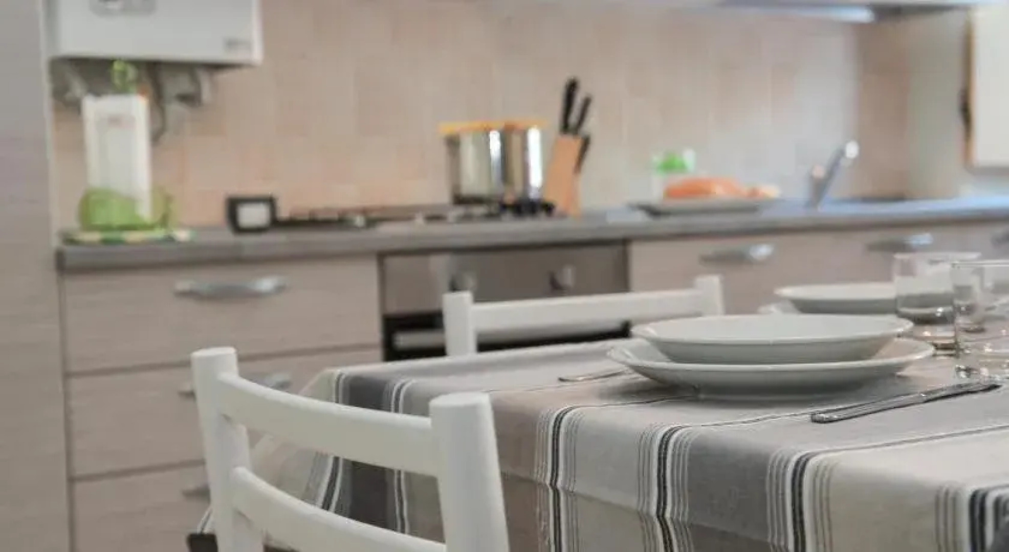 Perarolo Halldis Apartments