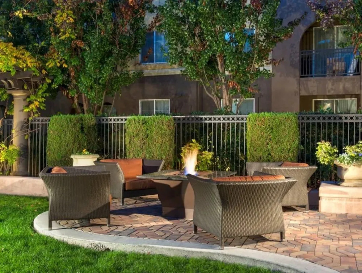 Bluebird Suites in Santa Clara