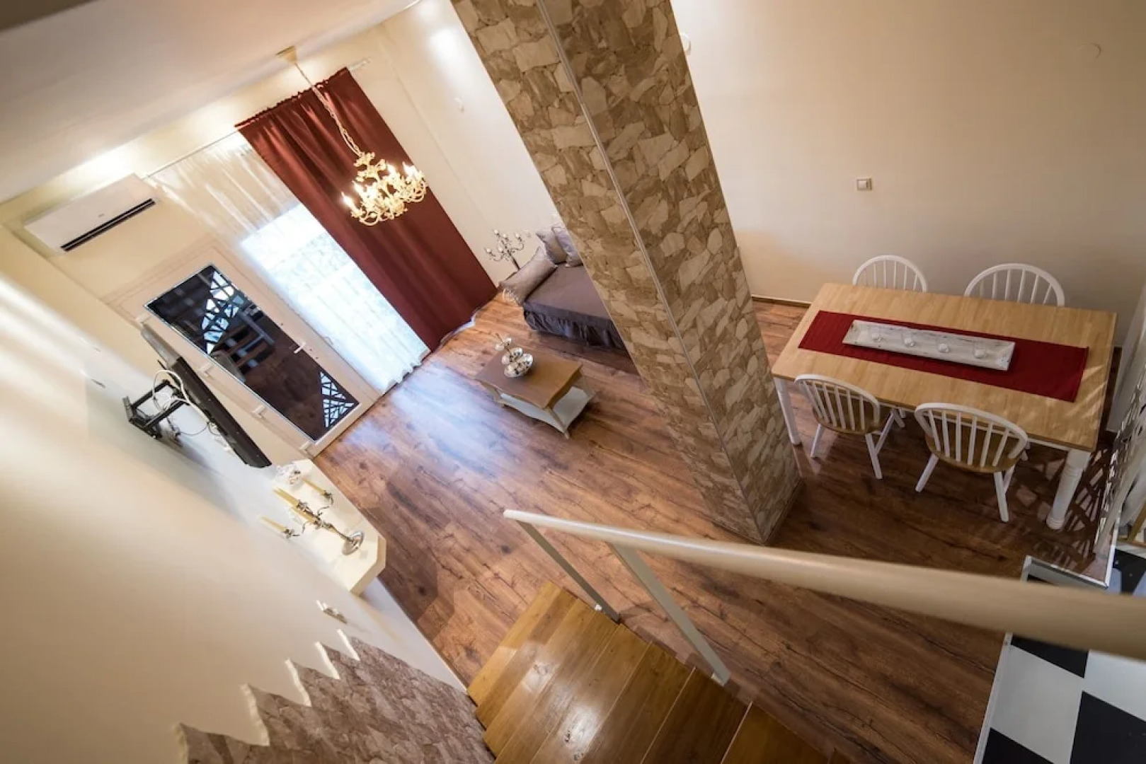 Oinoelia Luxury Suites & Residence