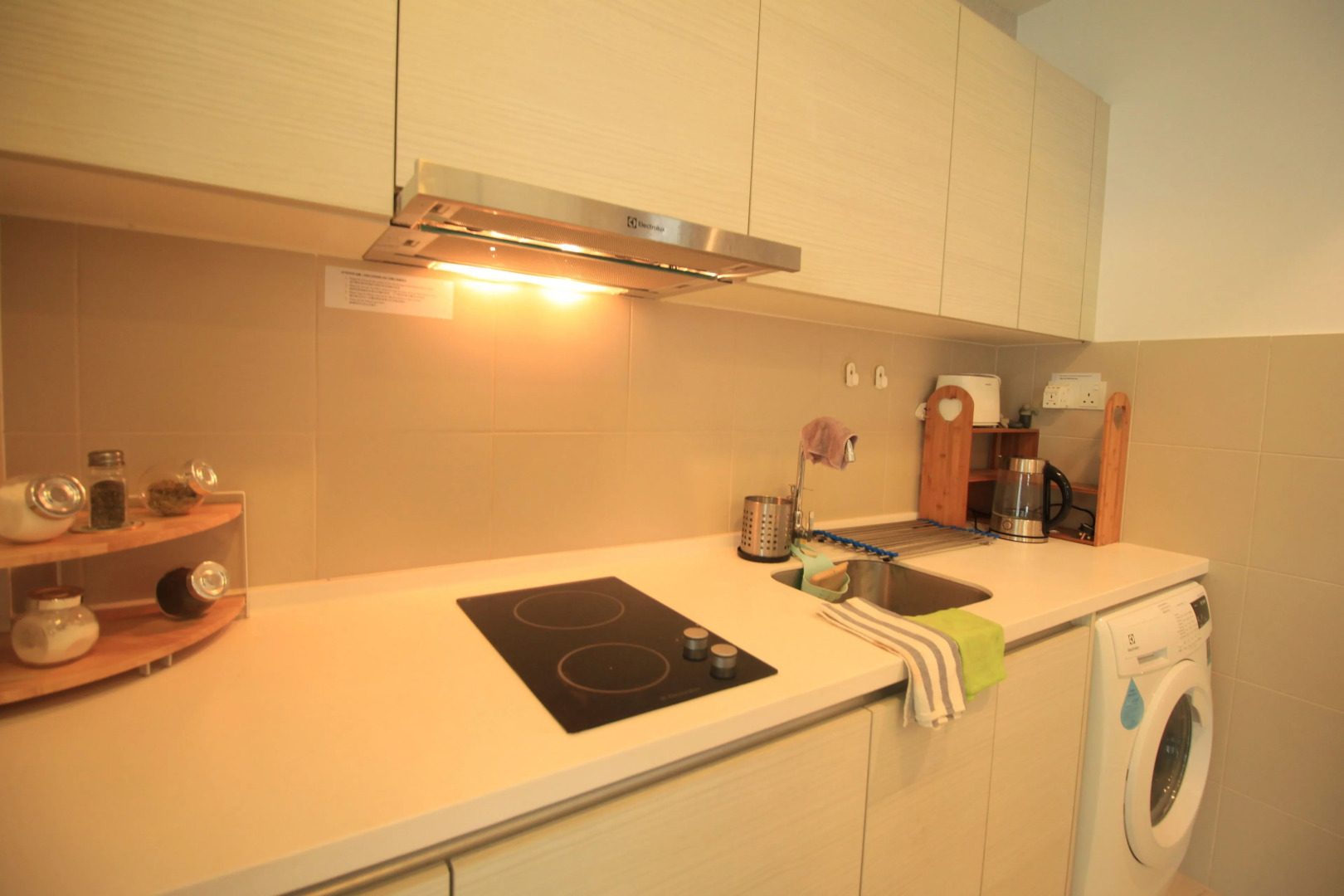 Sinar Rasa Homestay at I-Soho, I-City