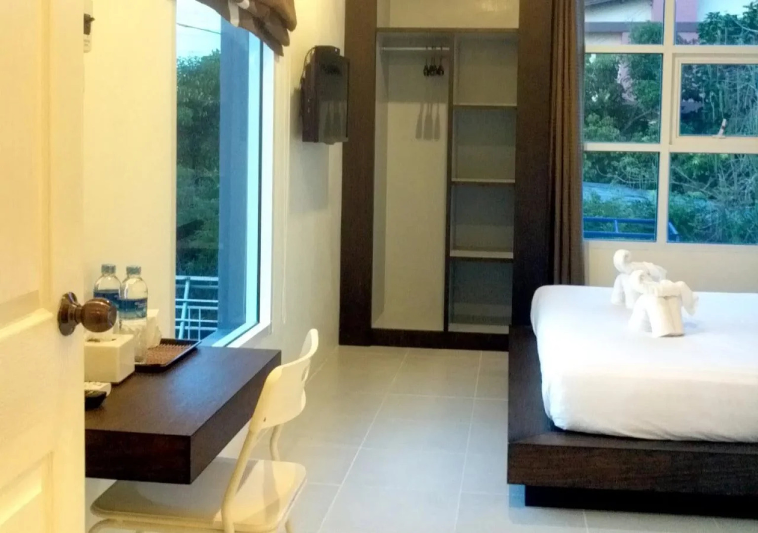 Bed and Boat Ao Payoon Resort