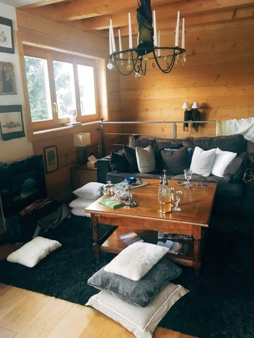 LOYEHILL Chalet. Swiss Alps Escape