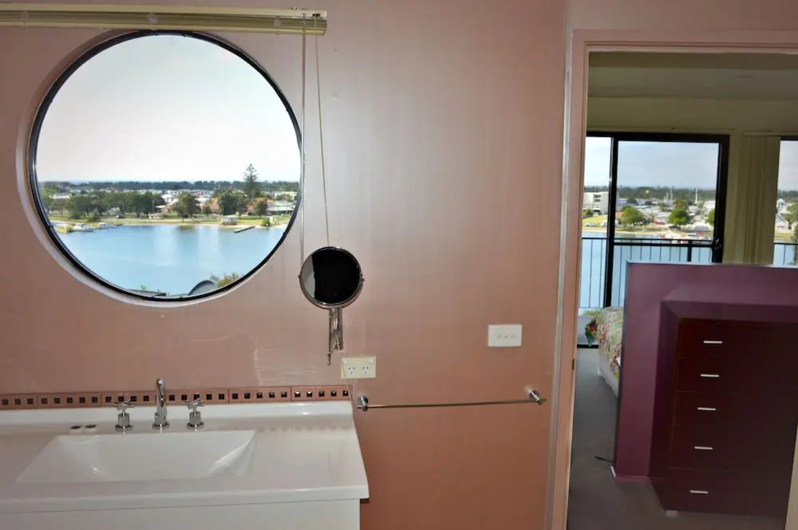 Ocean View Apartment 1