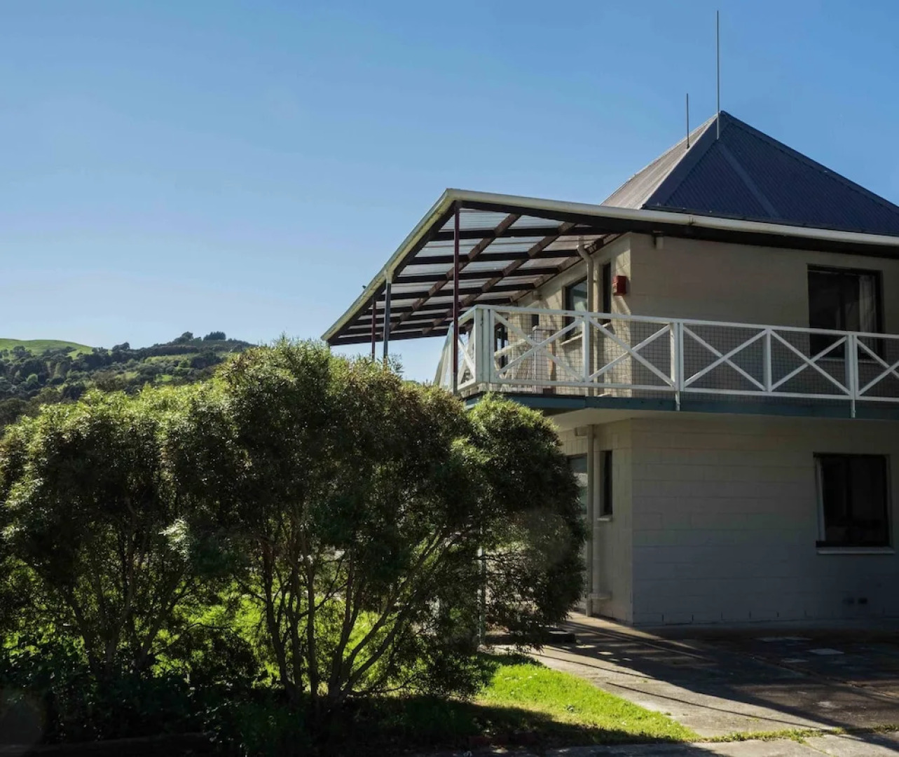 Duvauchelle Seaside Motel